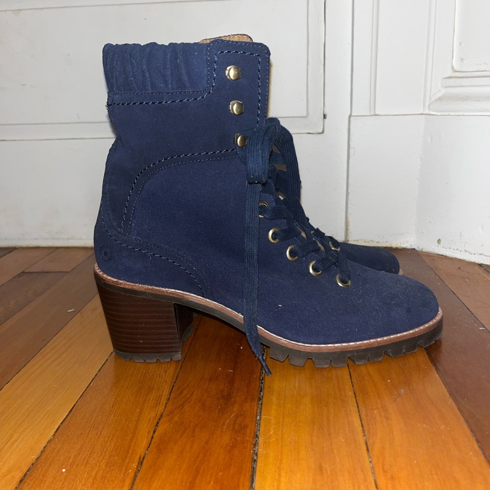 Jack Rogers Navy Lace Up Boots NWOT